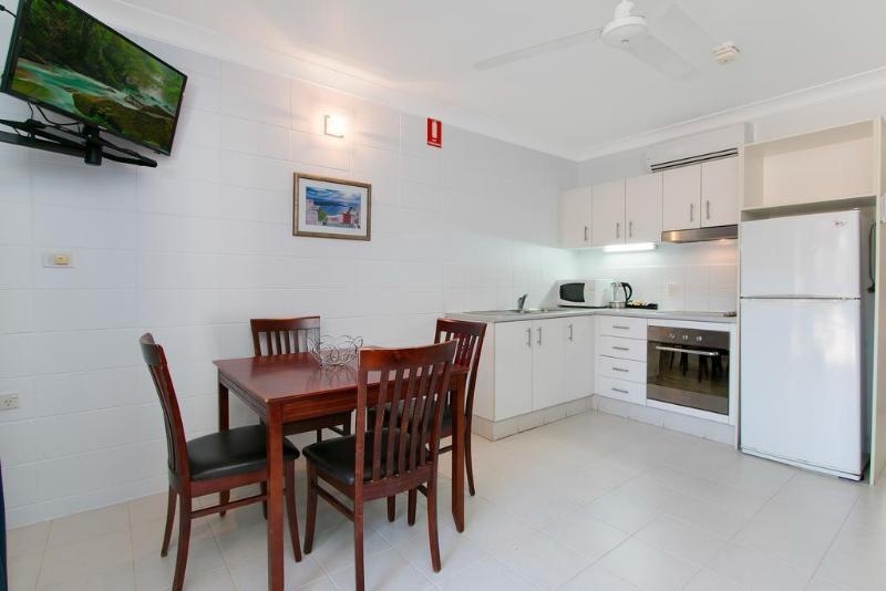 High Chaparral Hotell Cairns Exteriör bild