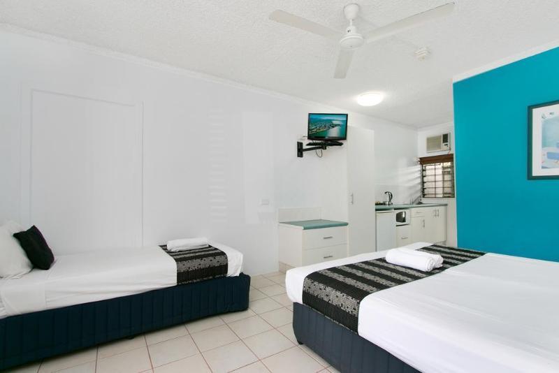 High Chaparral Hotell Cairns Exteriör bild